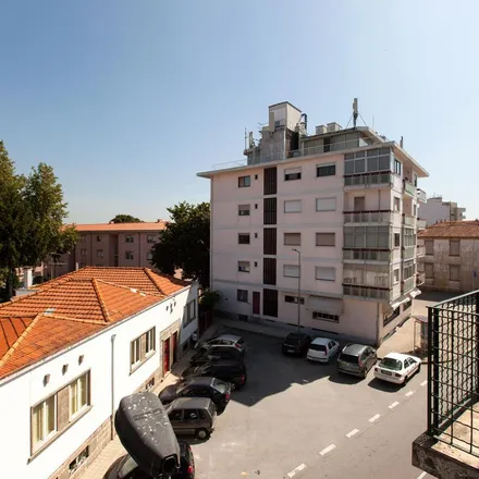 Image 4 - Rua Coronel Almeida Valente, 4249-004 Porto, Portugal - Apartment for rent