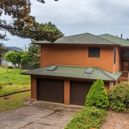 Buy this 3 bed house on 7497 Northeast Neptune Drive in Lincoln City, OR 97367