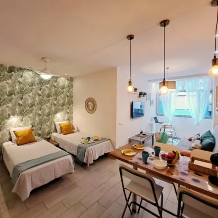 Rent this 1 bed apartment on Calle Bernardo de la Torre in 67, 35007 Las Palmas de Gran Canaria