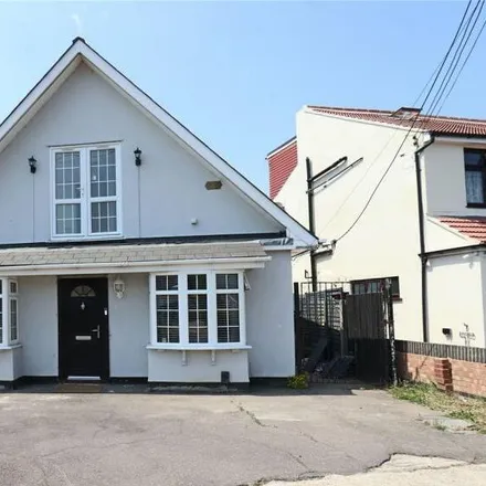 Rent this 5 bed house on 99 Stanley Road North in London, RM13 8BA