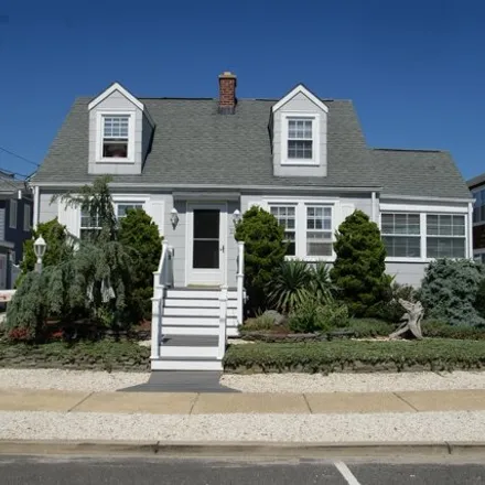 Rent this 4 bed house on 83 Bond Avenue in Lavallette, Ocean County