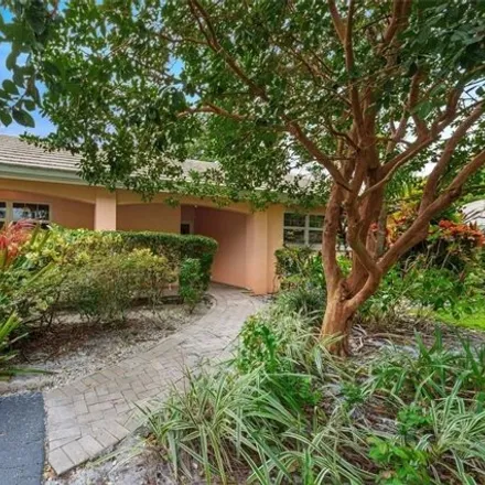 Buy this 4 bed house on 854 Cypress Terrace in Pompano Beach, FL 33069