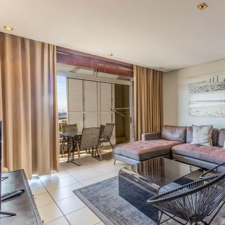 Rent this 2 bed apartment on Harbour Edge in Hospital Street, Cape Town Ward 115