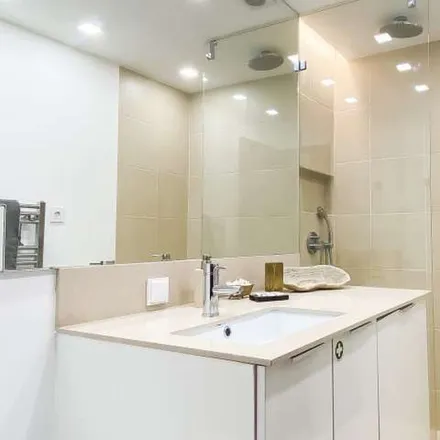 Rent this 1 bed apartment on Eletroviveiro in Rua do Viveiro 300, 2765-309 Cascais e Estoril