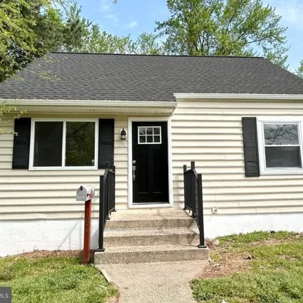 Buy this 3 bed house on 48 Meeker Street in Manassas Park, VA 20111