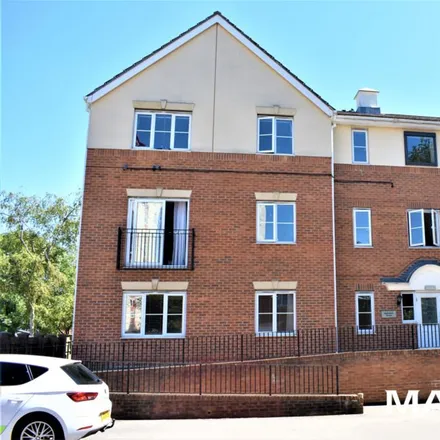 Rent this 2 bed apartment on 2-14 Barrass Yard in Wakefield, WF2 8WJ