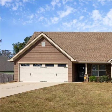 Buy this 4 bed house on Russell County in Alabama, USA