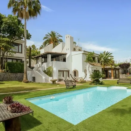 Buy this 6 bed house on 29660 Marbella