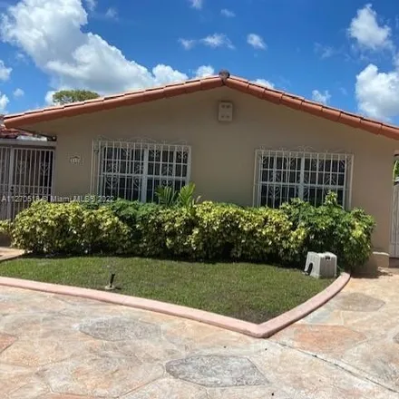 Buy this 5 bed house on 3114 Southwest 98th Court in Miami-Dade County, FL 33165