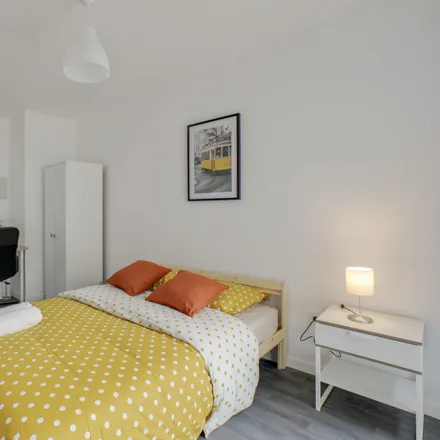 Image 2 - 10 Rue Pasteur, 78711 Mantes-la-Ville, France - Apartment for rent