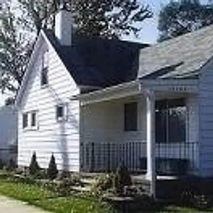 Buy this 3 bed house on 30779 Alabama Street in Roseville, MI 48066