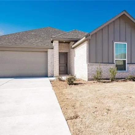 Buy this 3 bed house on 135 Lampassas Drive in Greenville, TX 75402