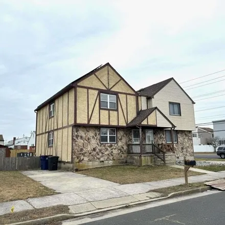 Buy this 3 bed townhouse on Victoria Avenue in Ventnor Heights, Ventnor City