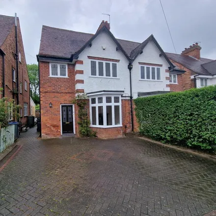 Rent this 4 bed duplex on 27 Royal Road in Sutton Coldfield, B72 1SP