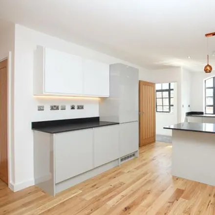 Buy this 3 bed townhouse on Sloane House in 1-7 Sloane Street, Attwood Green