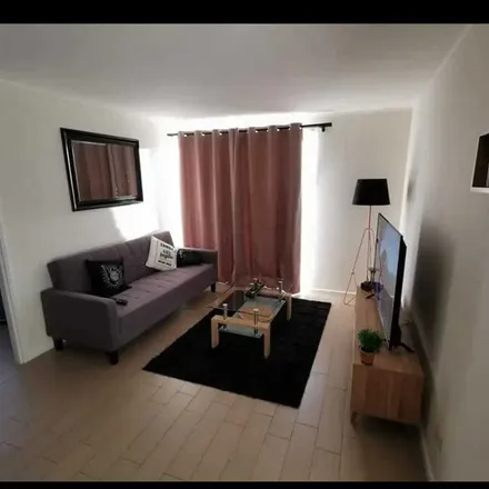 Rent this 2 bed apartment on Capri in Vivar, 139 5584 Calama