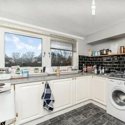 Image 4 - Mill Road, Cambuslang, G72 7YS, United Kingdom - Apartment for sale
