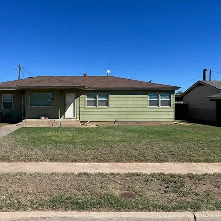 Buy this 3 bed house on 810 Northwest Avenue I in Seminole, TX 79360