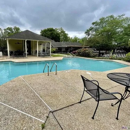 Image 9 - 5299 Butter Creek Lane, Essen Plaza, East Baton Rouge Parish, LA 70809, USA - Condo for sale