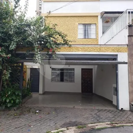 Buy this 3 bed house on Avenida Bosque da Saúde 733 in Chácara Inglesa, São Paulo - SP