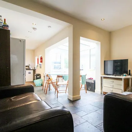 Rent this 5 bed townhouse on 26 Lenton Boulevard in Nottingham, NG7 2ES