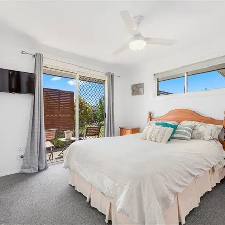 Image 4 - Ibis Boulevard, Eli Waters QLD 4655, Australia - Apartment for rent