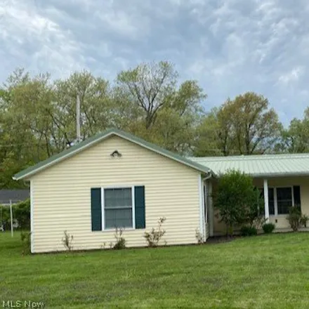 Buy this 3 bed house on 2117 Homewood Avenue in Ashtabula County, OH 44004