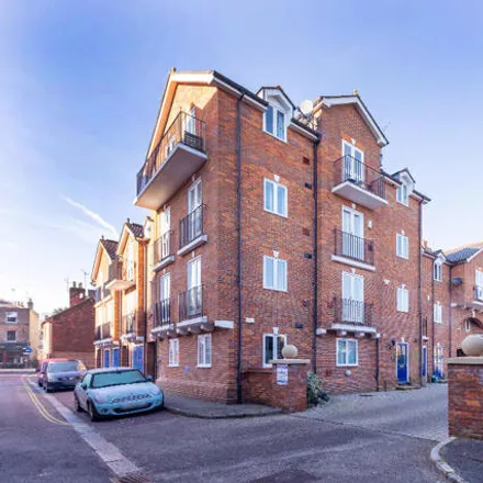 Rent this 1 bed room on King Stable Street in Eton, SL4 6FD