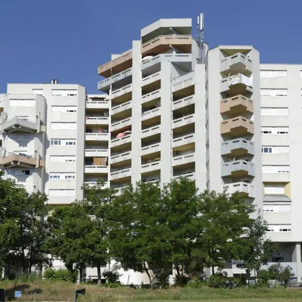 Rent this 4 bed apartment on 2 Allée de Gascogne in 38130 Échirolles, France