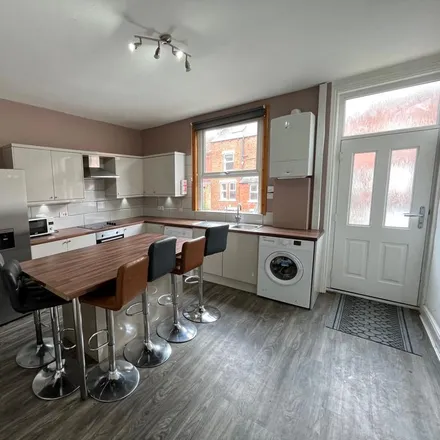 Rent this 6 bed house on Wrangthorn Avenue in Leeds, LS6 1HE