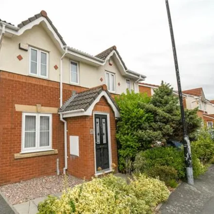 Buy this 2 bed duplex on Brookthorpe Close in Wallasey, CH45 7SH