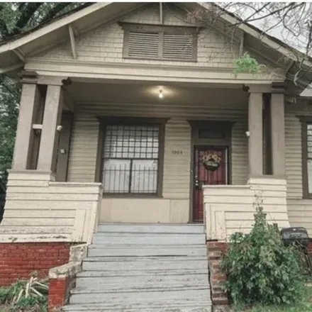Buy this 3 bed house on 1006 South Woodrow Street in Little Rock, AR 72204