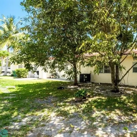 Image 2 - 10511 Northwest 43rd Court, Coral Springs, FL 33065, USA - House for sale