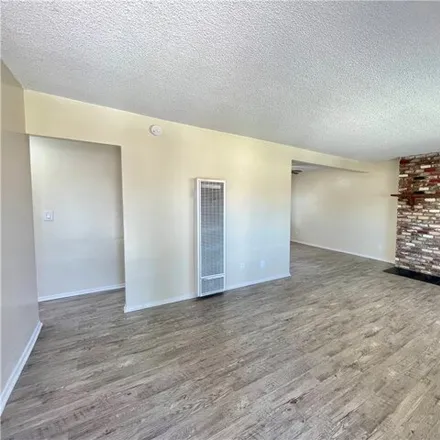 Image 2 - 144 East Baseline Road, San Dimas, CA 91773, USA - Apartment for rent