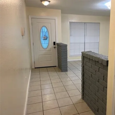 Image 3 - 13229 Gaby Virbo Drive, Houston, TX 77083, USA - House for rent