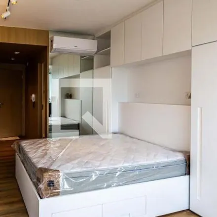 Rent this 1 bed apartment on Rua Caio Prado in 165, Rua Caio Prado 155