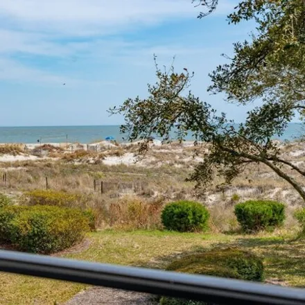Buy this 3 bed condo on 199 Shipwatch Villas in Isle of Palms, Charleston County