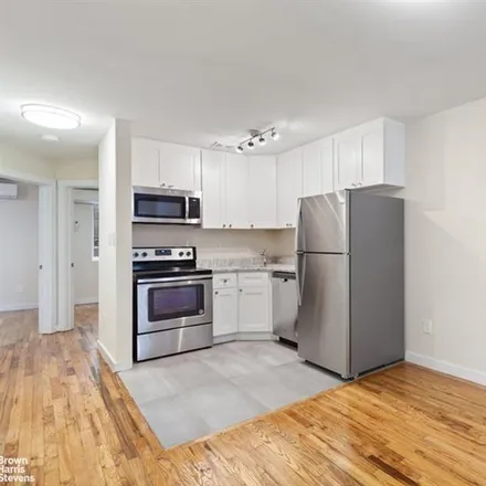 Image 4 - 1662 DEAN STREET in Crown Heights - House for sale