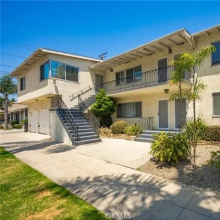 Rent this 1 bed apartment on 14 Gaviota Ave in Long Beach, California