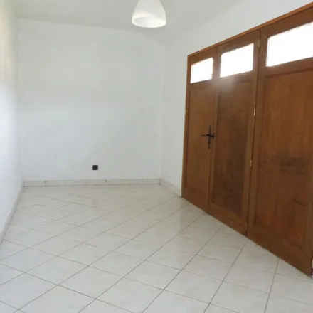 Rent this 4 bed apartment on 1 Chemin du Lavoir in 51310 Esternay, France