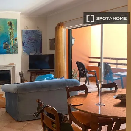 Rent this 2 bed apartment on Aroeira II Golf Course in Rua dos Pinheiros, 2815-207 Almada