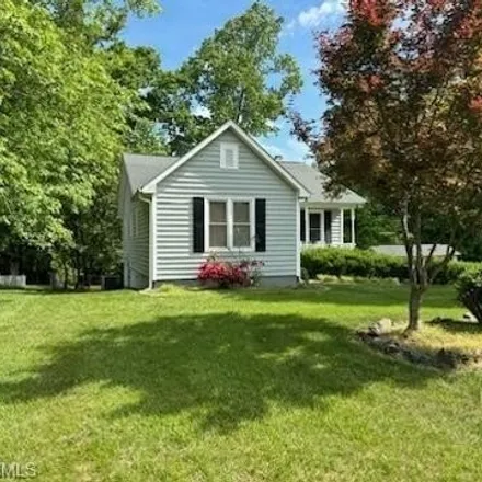 Buy this 3 bed house on 2137 Dave Street in Winston-Salem, NC 27127