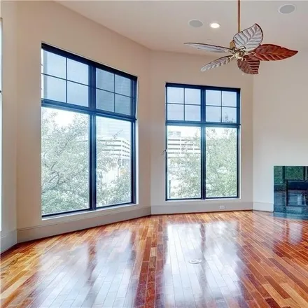 Image 8 - Uptown Lofts, 601 East 1st Street, Fort Worth, TX 76102, USA - Condo for rent
