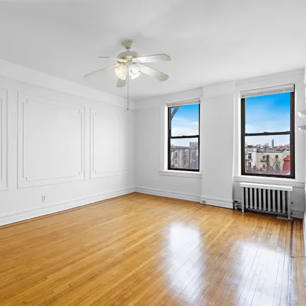 Image 3 - 460 Ovington Avenue, New York, NY 11209, USA - Apartment for sale