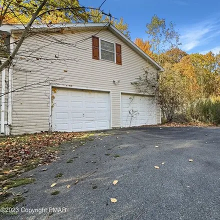 Image 4 - 228 Victory Ln, Pennsylvania, 18360 - House for sale