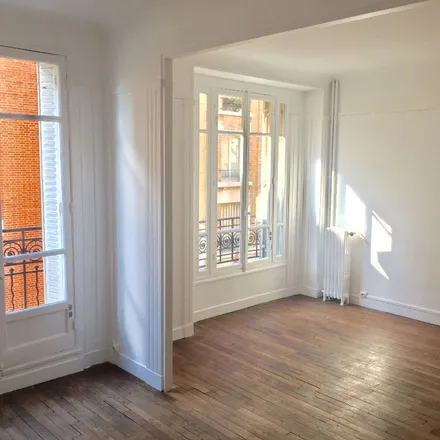 Rent this 3 bed apartment on 20 Rue Charles Paradinas in 92110 Clichy, France
