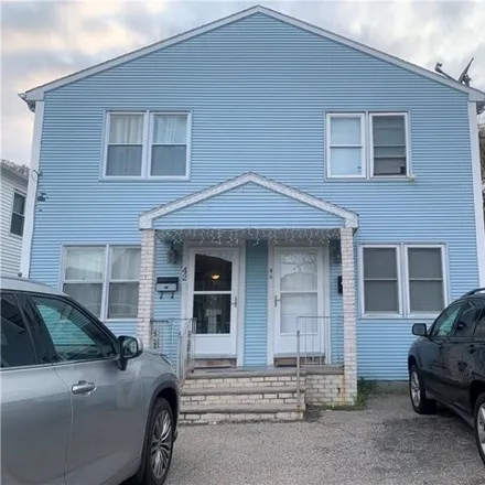 Rent this 2 bed townhouse on 14 Daisy Street in Providence, RI 02908