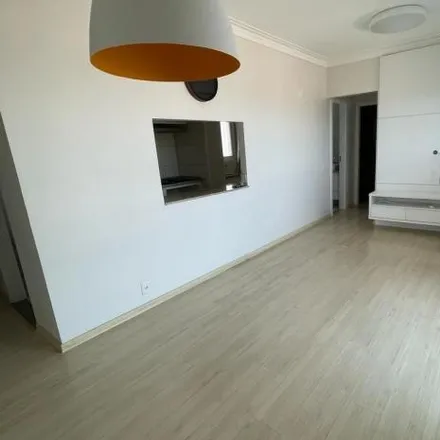 Rent this 2 bed apartment on Avenida Luís Simon in Jardim Leonidia, Jacareí - SP
