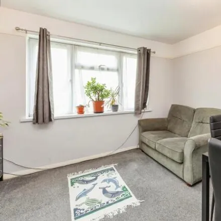 Image 4 - Hartwell End, Aylesbury, HP21 8PA, United Kingdom - Apartment for sale