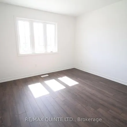 Image 2 - Lincoln Drive, Belleville, ON K8N 4Z4, Canada - Apartment for rent